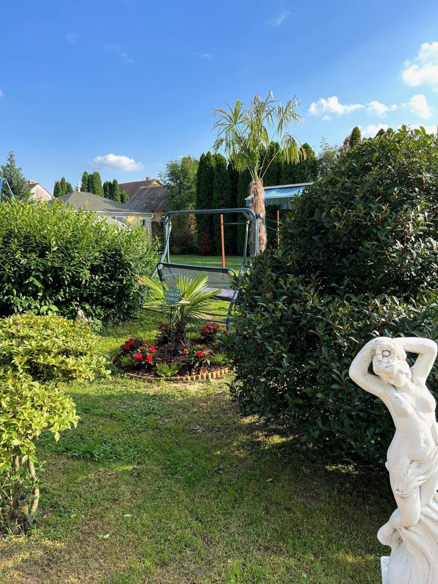 Bajor Panzio Buek-Buekfuerdo, Adults Friendly 12 Plus Exteriör bild
