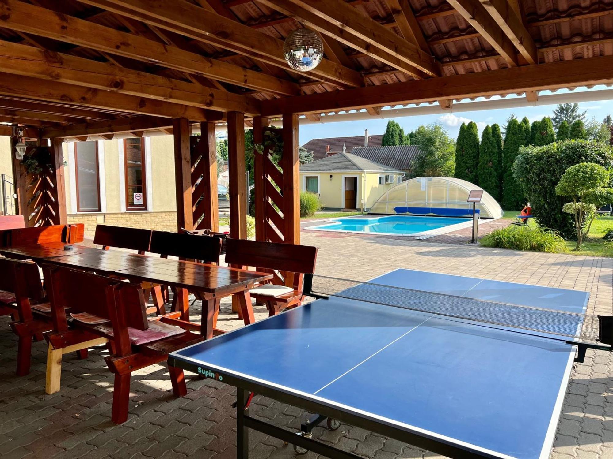 Bajor Panzio Buek-Buekfuerdo, Adults Friendly 12 Plus Exteriör bild